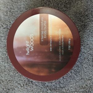 Bath& body works body butter